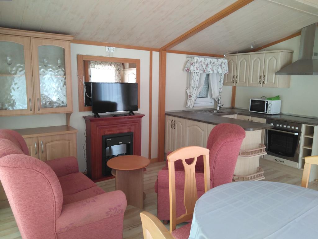 Camping Fuentes Blancas Burgo Exterior foto